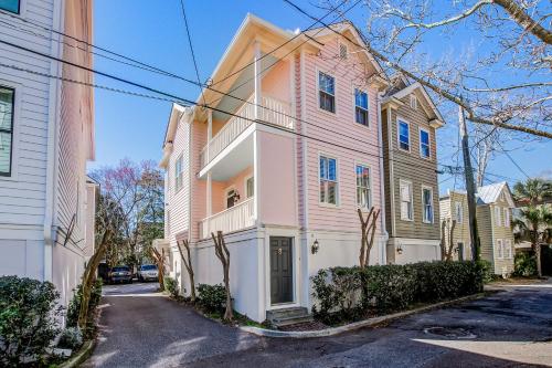 Charleston Charmer — 4-Star Luxury Hotel in Charleston, United States