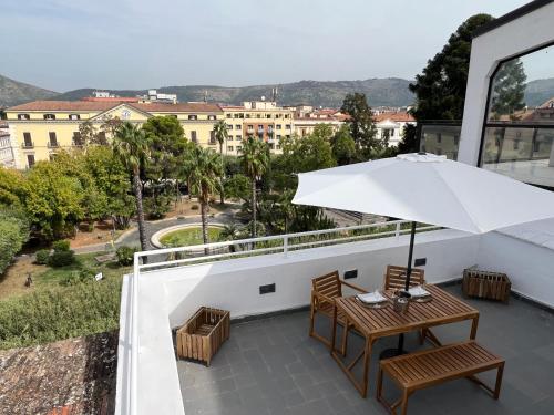 Terrazza Vanvitelli — 4-Star Luxury Hotel in Caserta, Italy