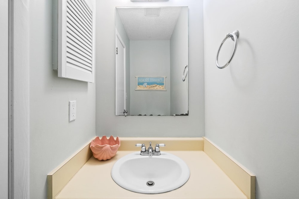 Portside Resort Pet Friendly Rentals by Panhandle Getaways - photo 83