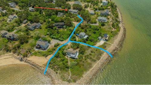 Walk to Water Private Deck with Water View — 4-Star Luxury Hotel in Wellfleet, United States