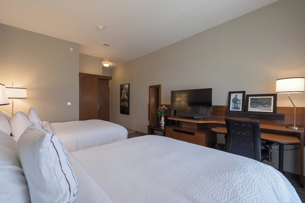 Fairfield Inn and Suites by Marriott Lubbock Southwest - photo 5