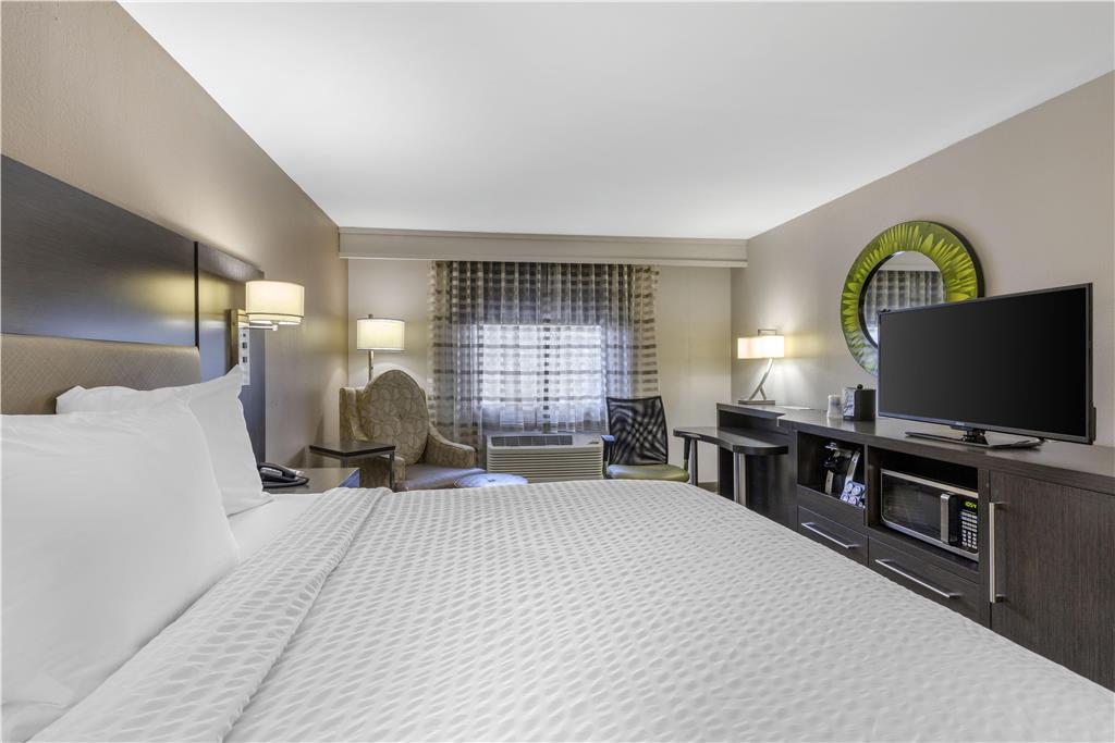 Best Western Plus Clemson Hotel & Conference Center - photo 19