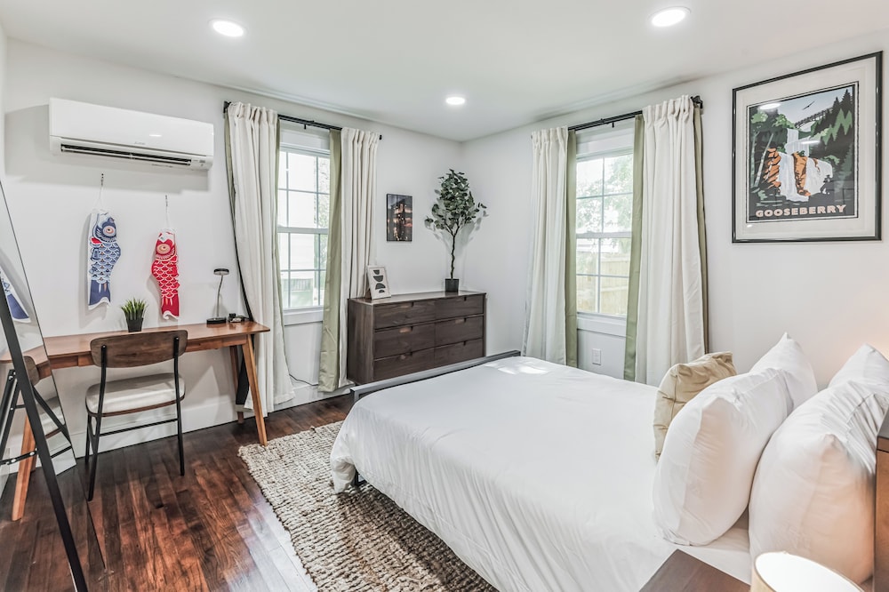 Garden District Duplex - last minute hotel in Baton Rouge