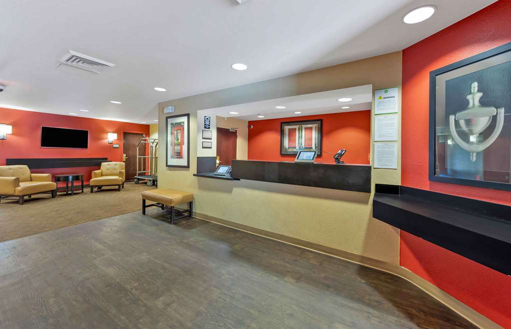 Extended Stay America Select Suites St. Louis Westport E Lackland Rd - photo 4