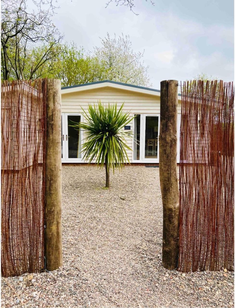 Palm Cottage — 4-Star Luxury Hotel in Folkestone, United Kingdom