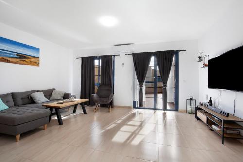 Casa Otono — 4-Star Luxury Hotel in Pajara, Spain