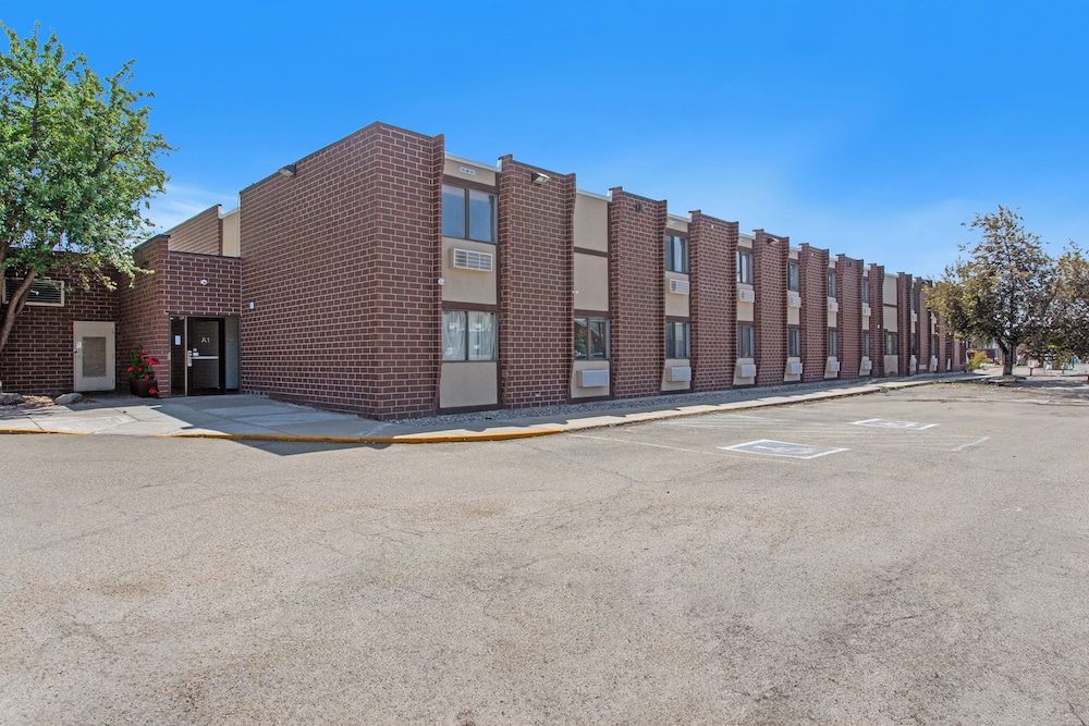 Studio 6 Suites Butte MT I 90 I 15 - photo 28