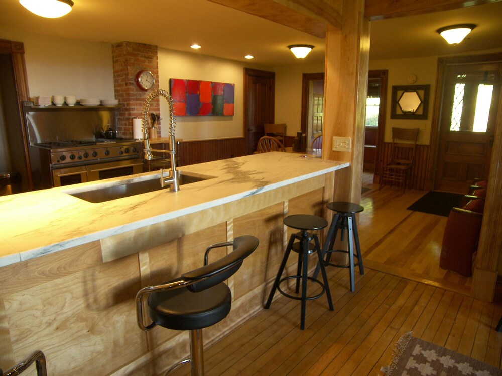 Mt. Philo Inn - photo 99