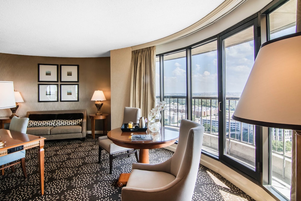 Omni Las Colinas Hotel - photo 18