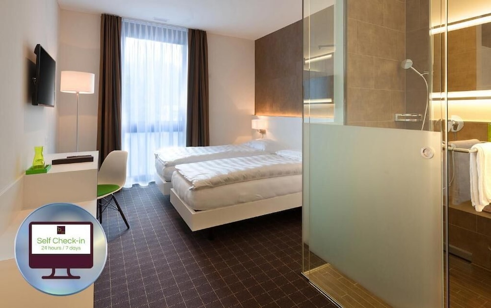 b smart motel Sevelen — hotel in Sevelen