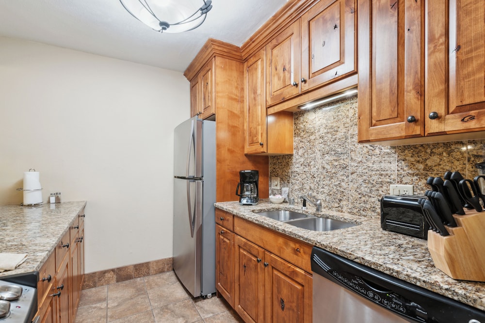 Eagle Point Resort - photo 22