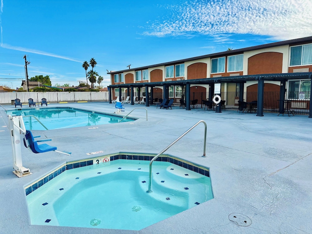 Ocotillo Inn - photo 9