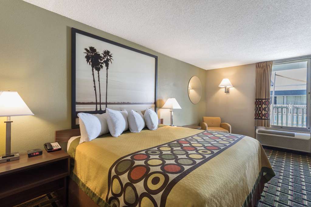 Super 8 by Wyndham Ocala I 75 - photo 28