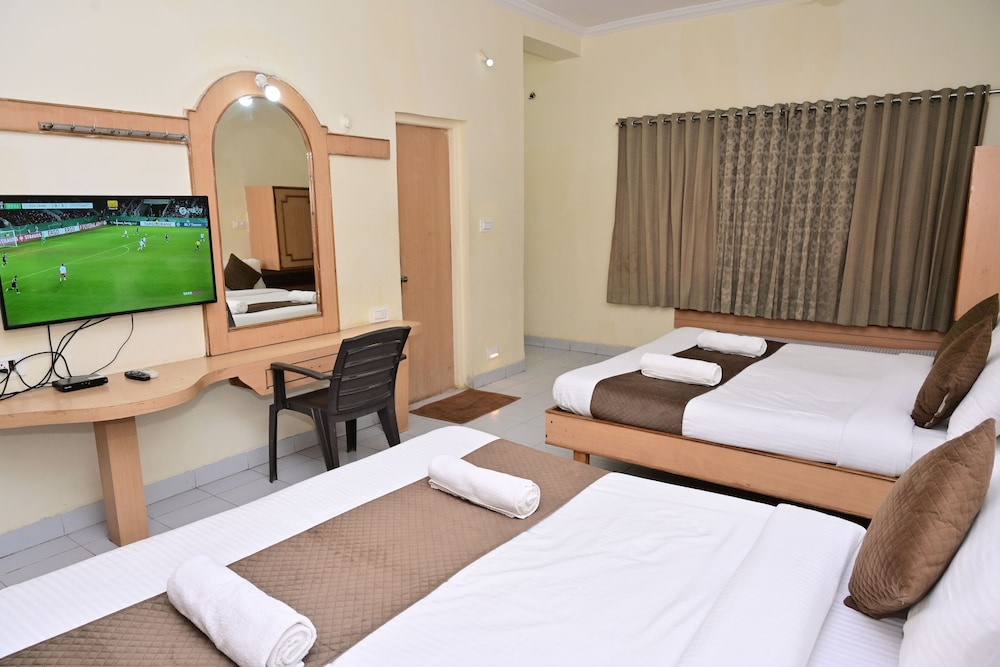 Swamy Resort — Shirdi — photo 3