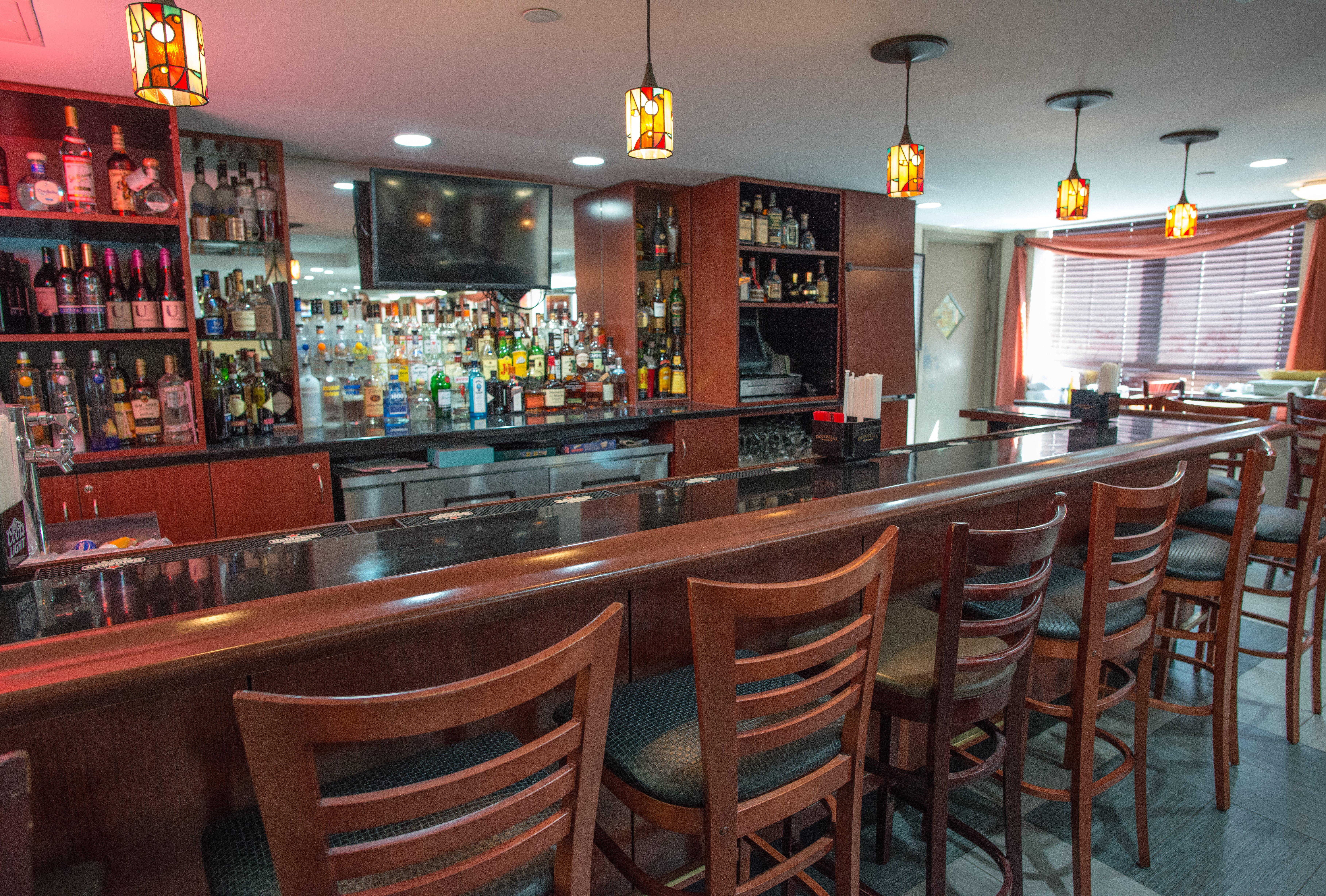 Holiday Inn New York JFK Airport Area - photo 35
