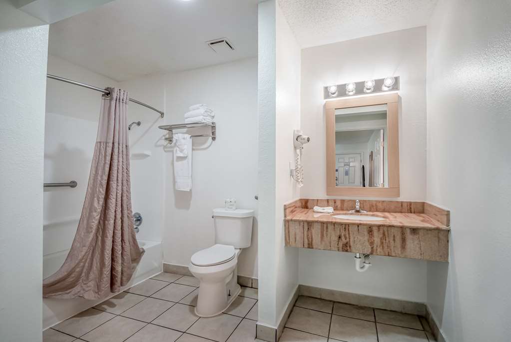Studio 6 Corpus Christi TX North - photo 21