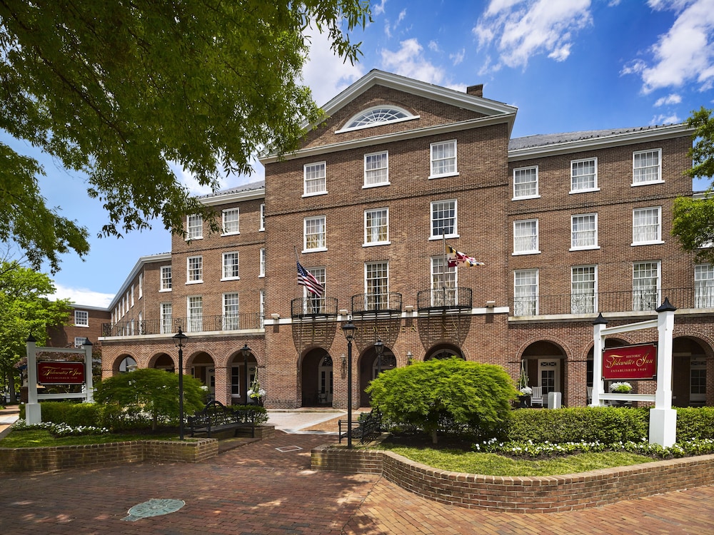 The Tidewater Inn - photo 72