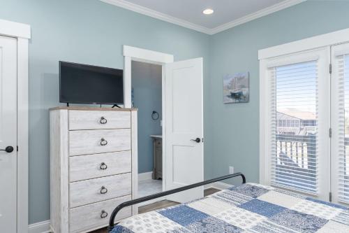 The Treasure Chest by Oak Island Accommodations - photo 31