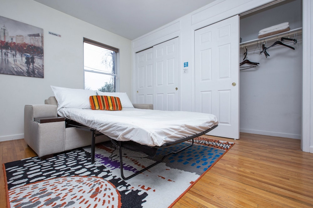 Racpanos Modern Stay on Forrest Street - photo 38