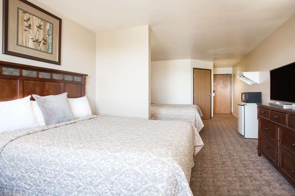 Super 8 by Wyndham Grangeville - photo 142