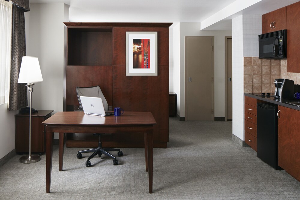 Club Quarters Hotel in San Francisco - photo 17
