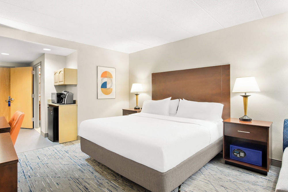 Holiday Inn Express Hotel & Suites Ocean City by IHG - photo 16