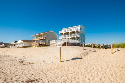 Lisa Lu by Oak Island Accommodations - photo 6
