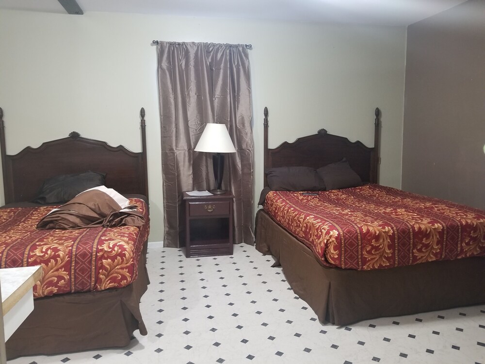 Fiesta City Motel - photo 53