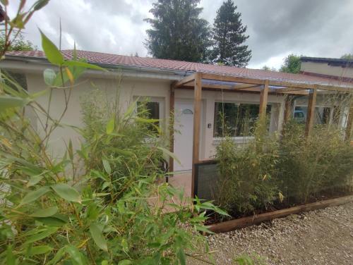 Studio J in Oyonnax, France