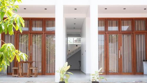 Ondrell Madiha in Matara, Sri Lanka