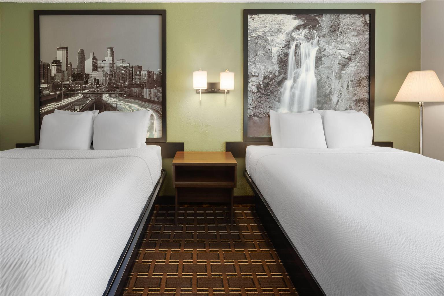 Super 8 by Wyndham Winona MN - photo 20