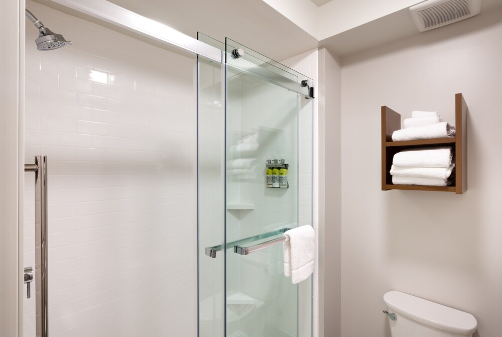 Staybridge Suites Lehi Traverse Ridge Center by IHG - photo 23