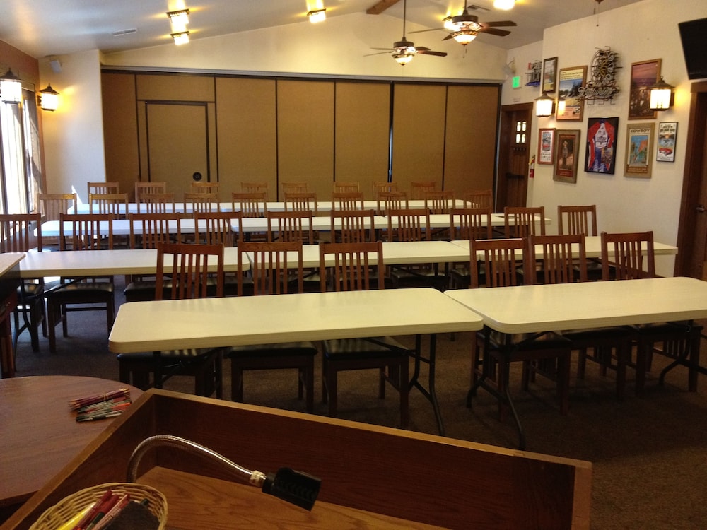 Robinhood Resort - photo 50