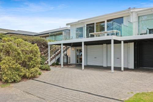 Beachfront Great for the Family in Encounter Bay, Australia