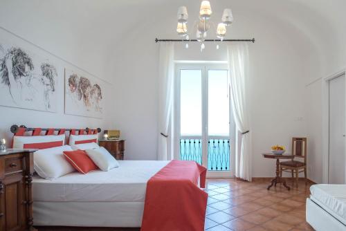 Starhost CASA BETTINA enchanting seaview — 4-Star Luxury Hotel in Vietri Sul Mare, Italy