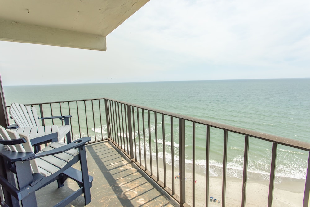 Royal Garden Resort 1012 2 Bedroom Condo by RedAwning - photo 35