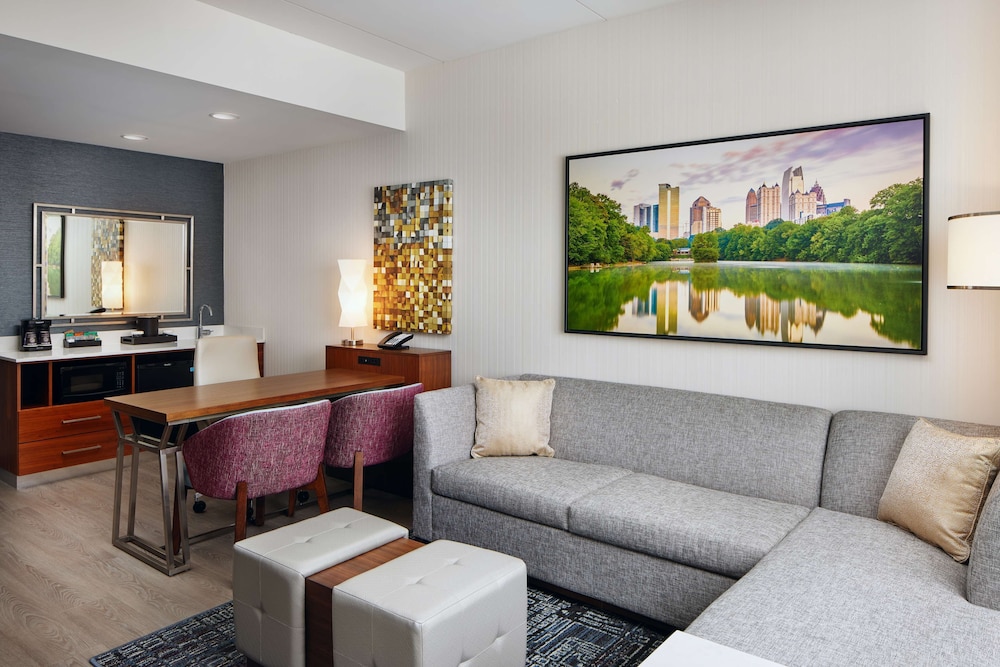 Embassy Suites by Hilton Atlanta Airport North - photo 13