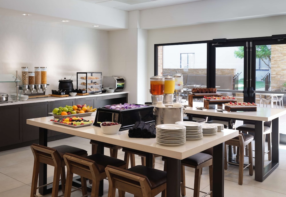 Hilton Garden Inn Las Colinas - photo 41