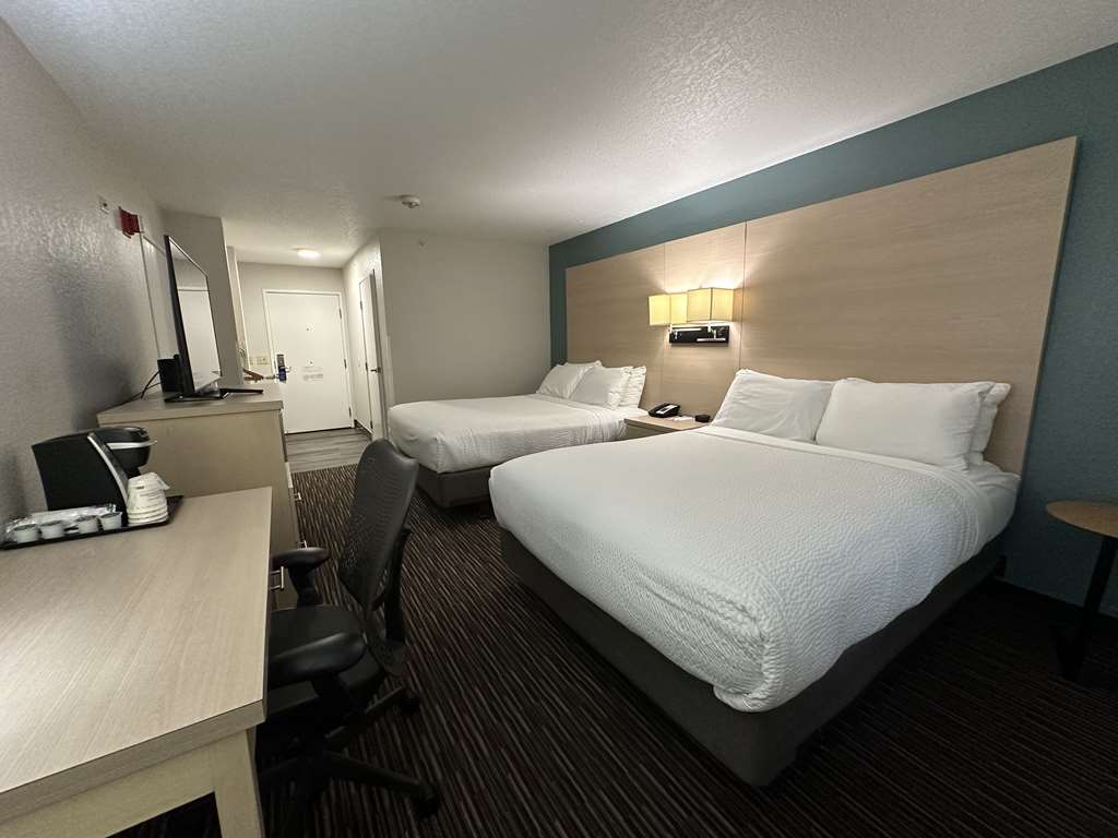 Best Western Watertown - photo 15