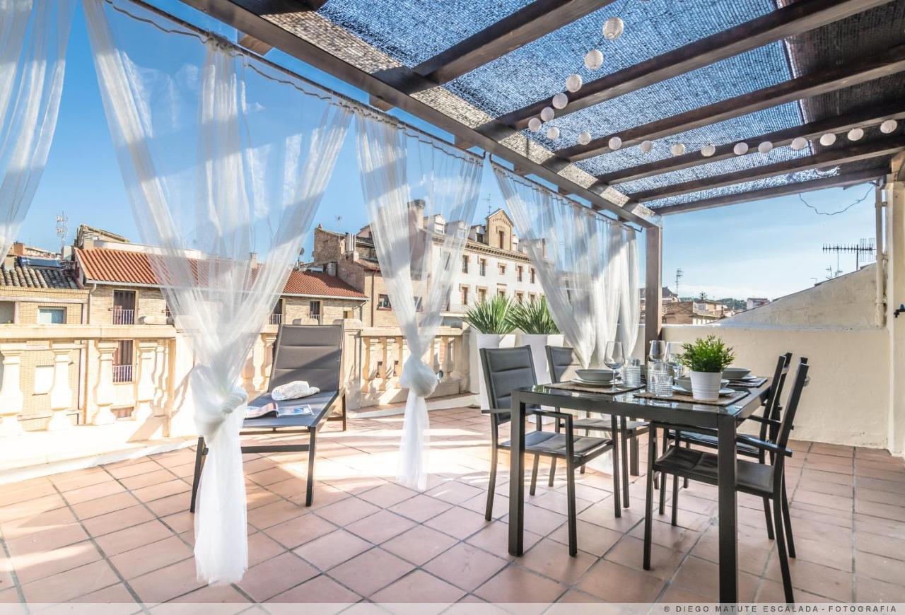 Atico El Muro — 4-Star Luxury Hotel in Tudela, Spain