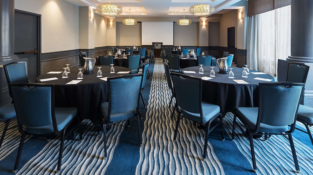 DoubleTree by Hilton San Diego Del Mar - photo 53