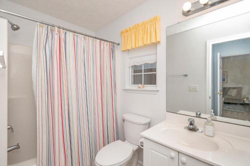 A Lucky Break by Oak Island Accommodations - photo 27