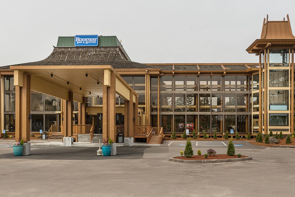 Rodeway Inn & Suites Portland Jantzen Beach - photo 42