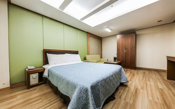 Cheonan Good Morning Hotel in Cheonan, South Korea