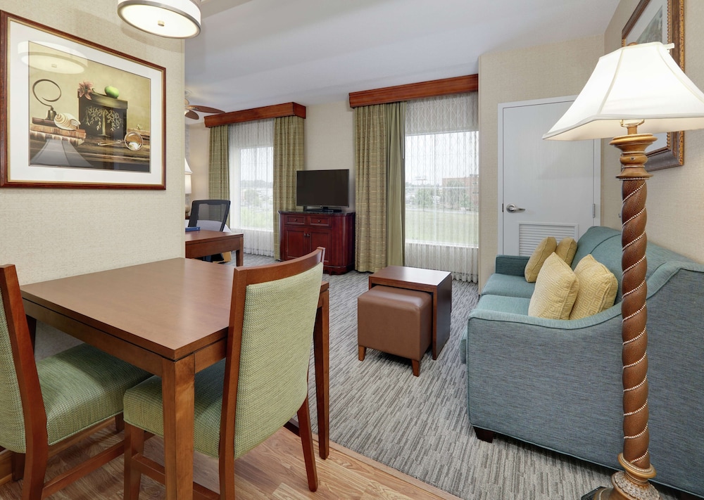 Homewood Suites by Hilton Hagerstown - photo 34