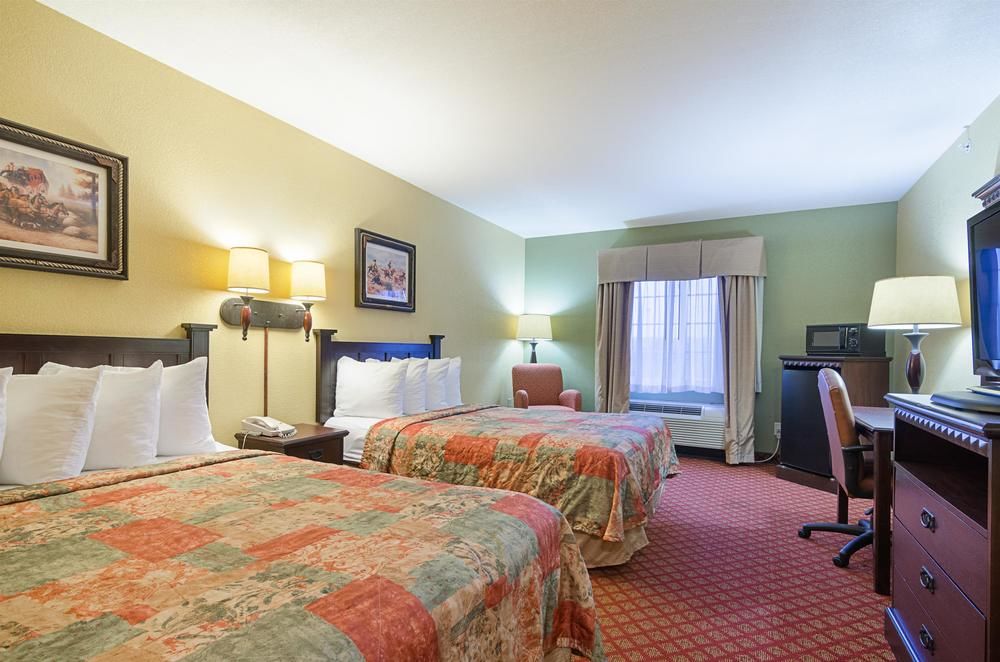 Motel 6 Park City KS - photo 27