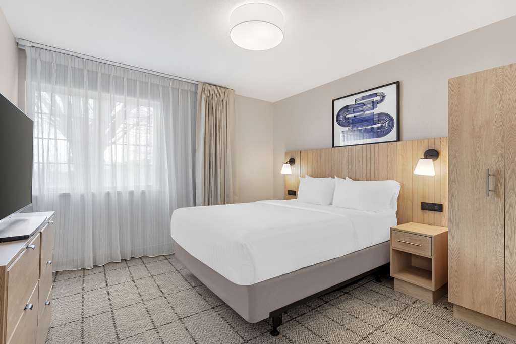 Sonesta Simply Suites Baltimore BWI Airport - photo 21