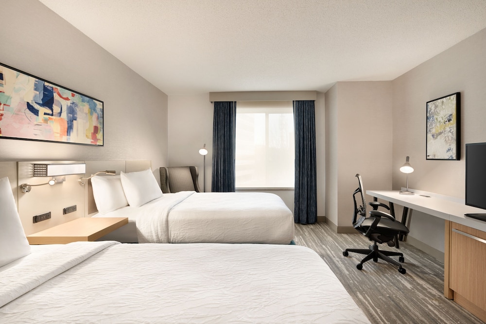 Hilton Garden Inn Tysons Corner - photo 8
