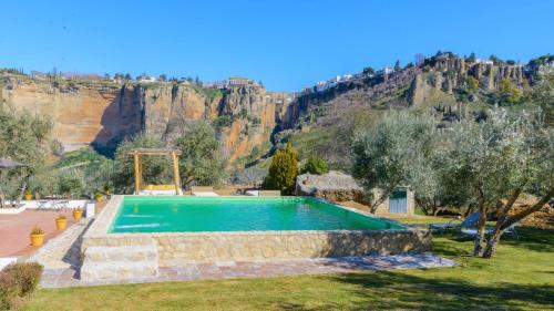 El Puente Ronda — 4-Star Luxury Hotel in Ronda, Spain