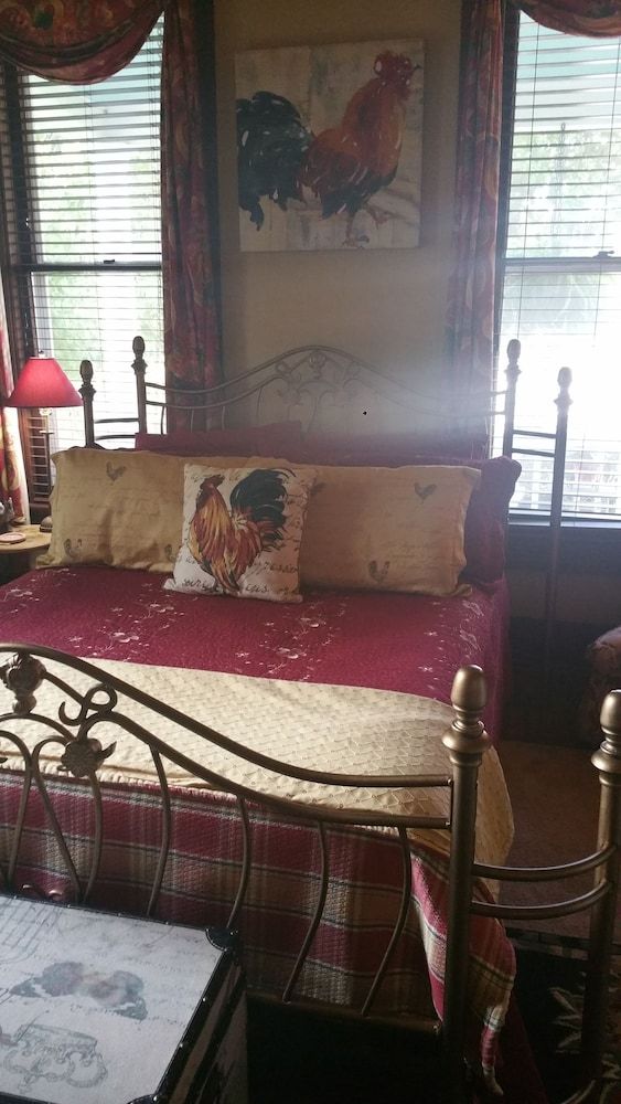 Fig Tree Manor - photo 19